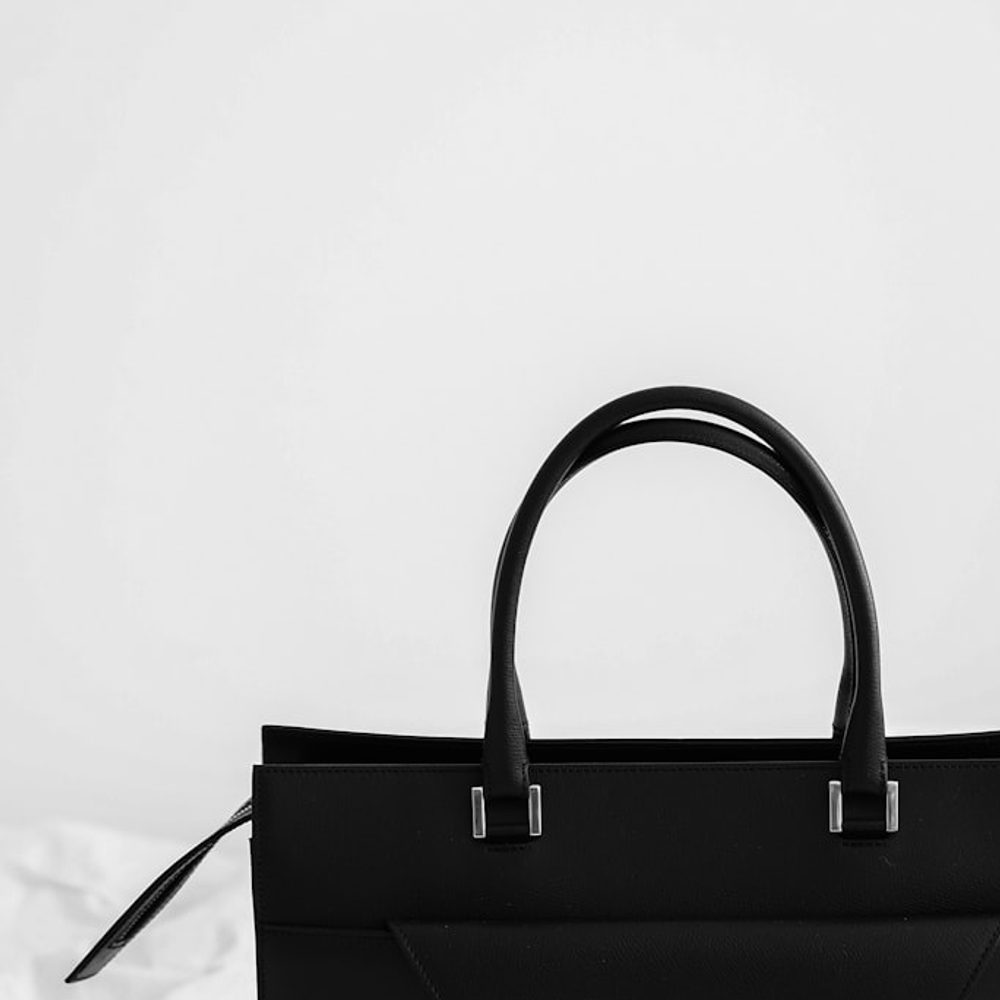Classic Black Tote, detail view 3