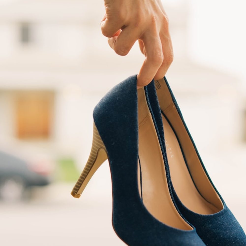 Navy Suede Pumps, detail view 3